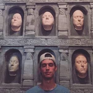 Meet your Posher, Mark